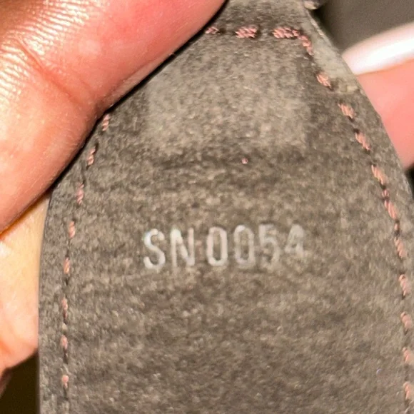 Louis Vuitton Monogram Glace Force Cuff Bracelet - Picture 3 of 11